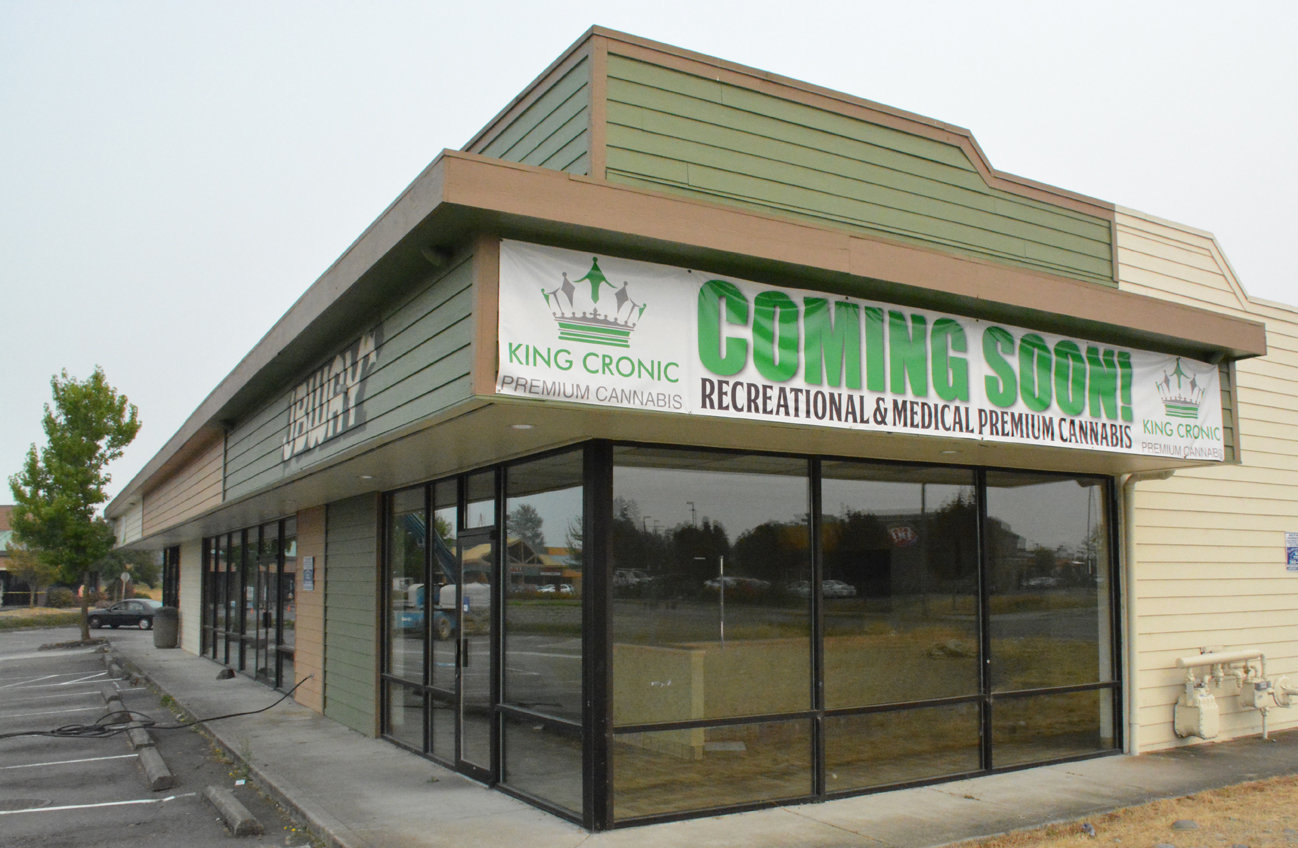 King Cronic is planning to open a retail and medical marijuana store this fall in the former Subway/liquor store building in Yelm.
