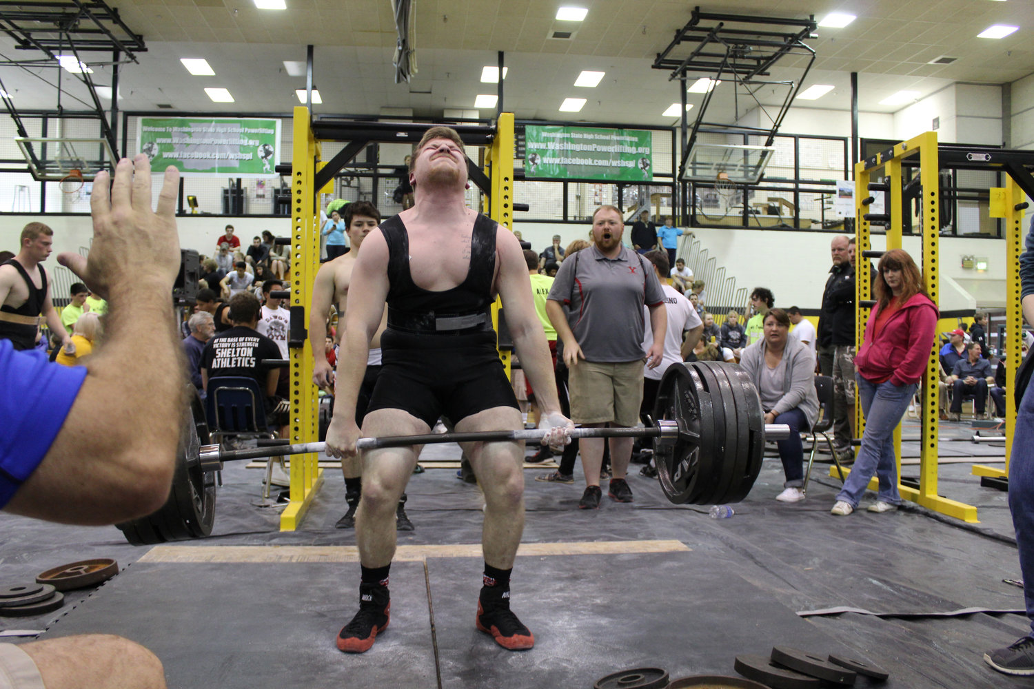 Shut Up and Train: Yelm Powerlifters Place First, Second at State
