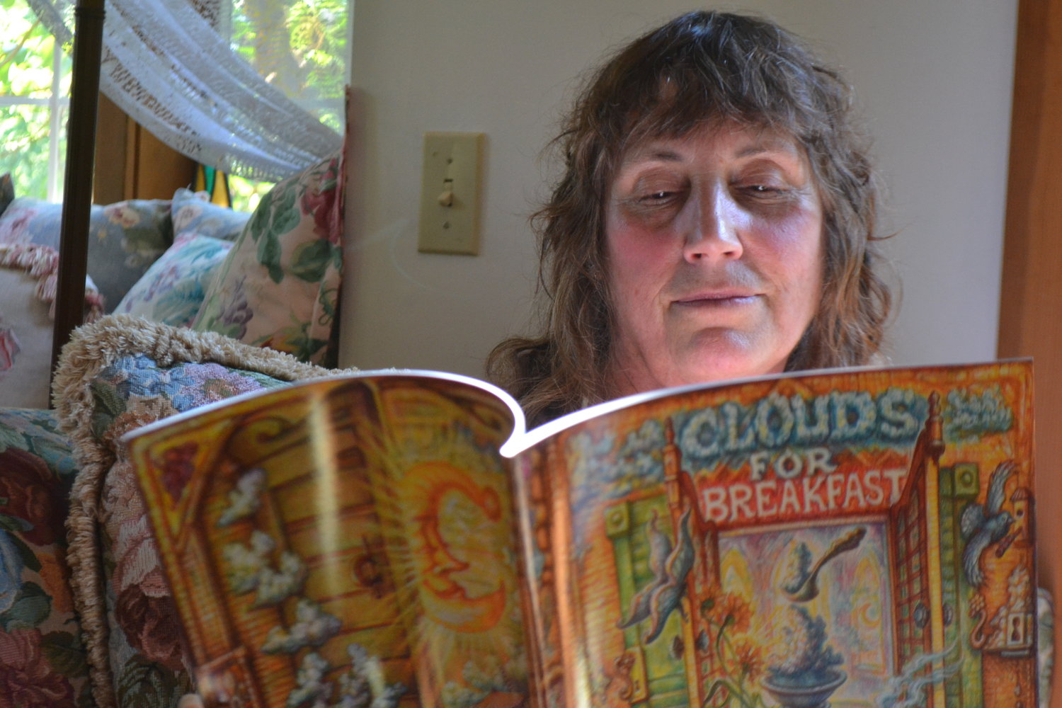 Laura Eisen reads through her children’s book “Clouds For Breakfast,” which was named a 2014 Book of the Year by Creative Child Magazine.