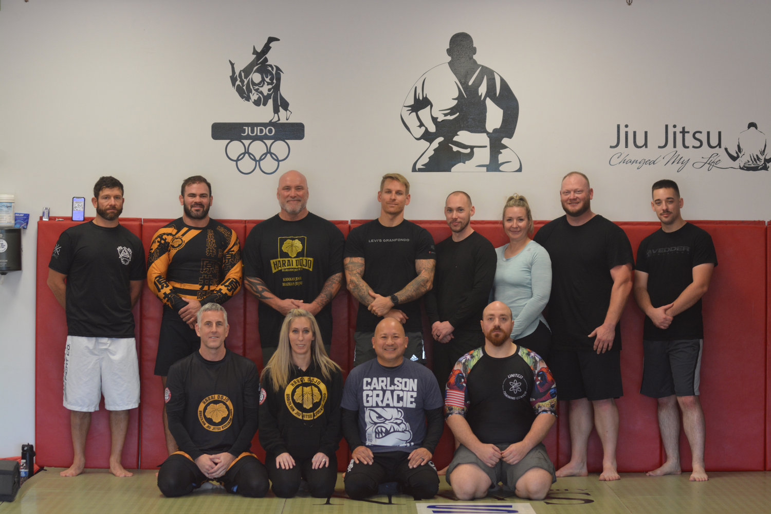 Members of the Yelm Police Department and Harai Dojo pose for a photo at the conclusion of their jiu-jitsu session.